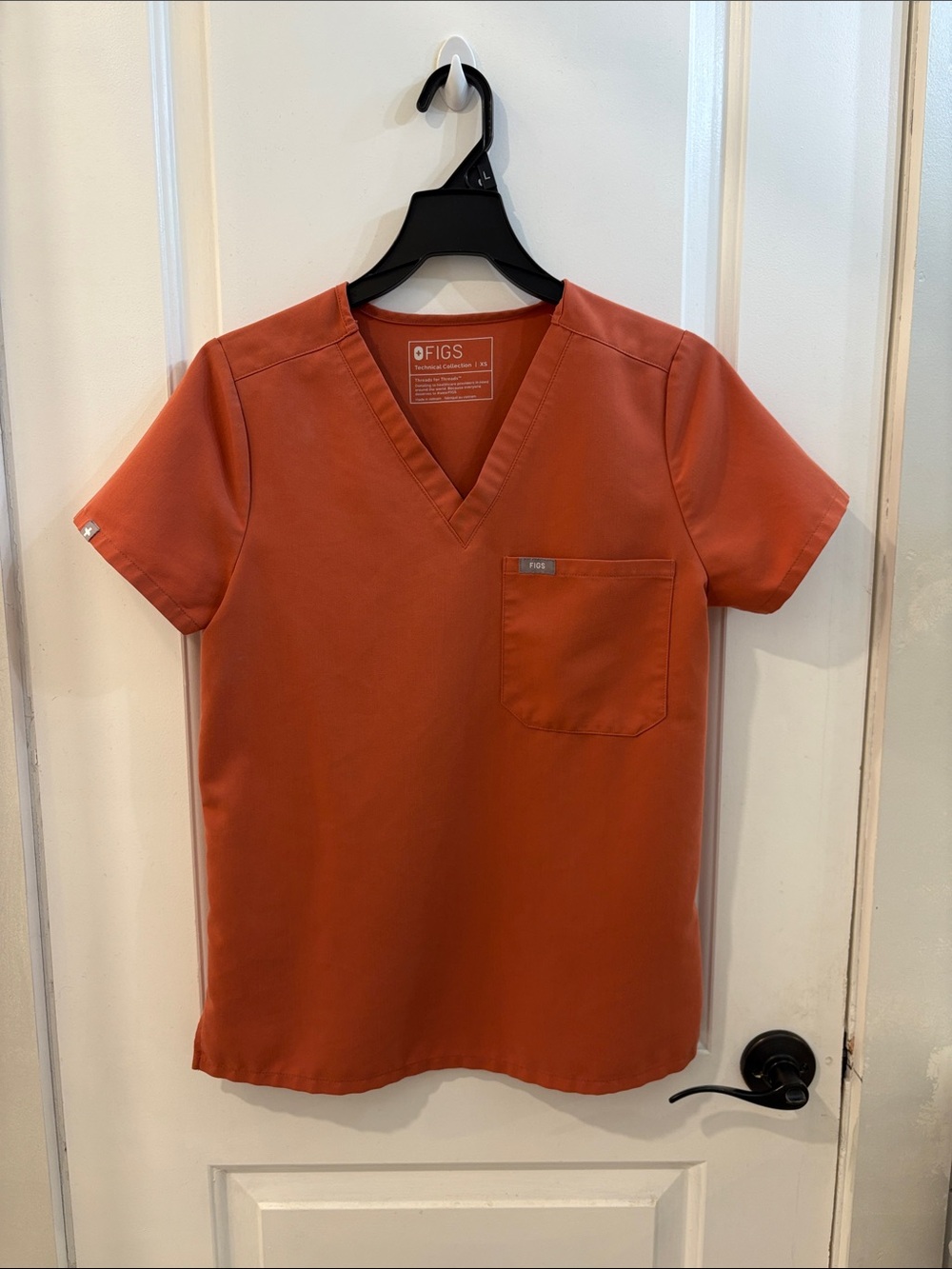 Figs Catarina Scrub Top in Terracotta XS